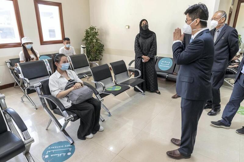 Li Xuhang, China’s consul general in Dubai, meets citizens receiving the Sinopharm vaccine at Al Safa Health Centre.
